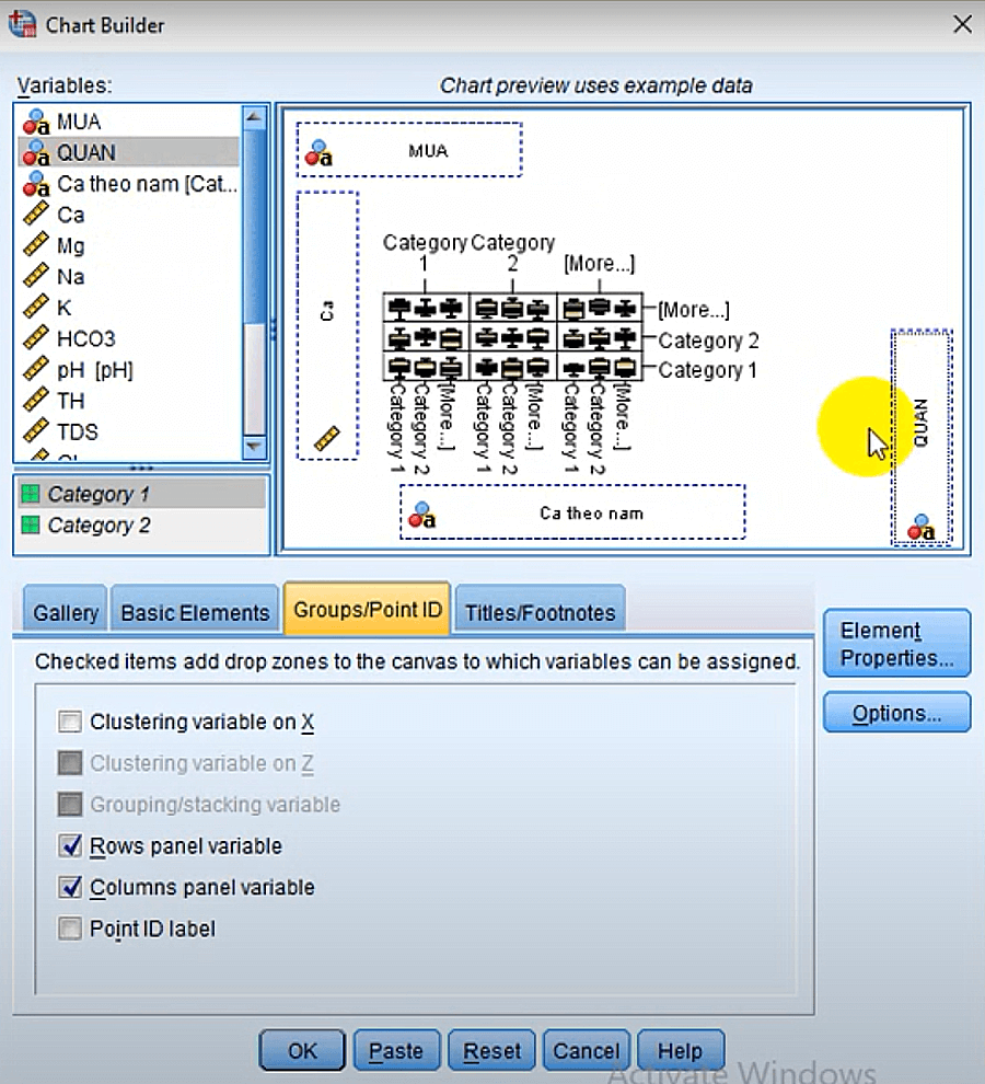 Kéo và thả các biến từ hộp VariablesKéo và thả các biến từ hộp Variables