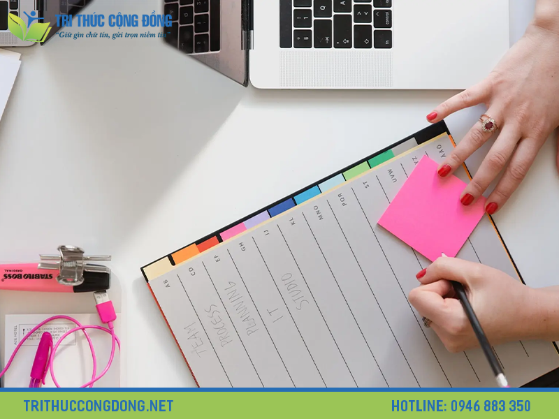 Hướng dẫn trình bày tiểu luận viết tay từng bước Hướng dẫn trình bày tiểu luận viết tay từng bước