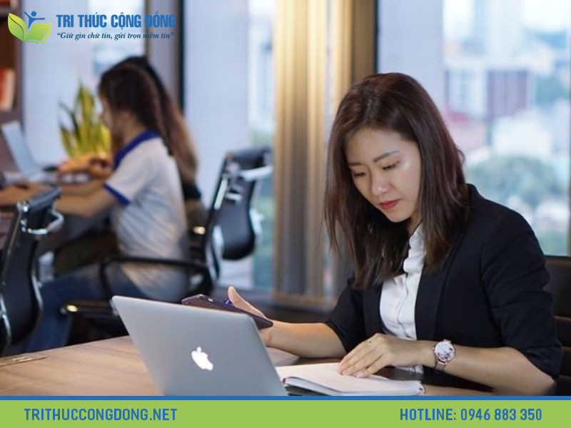 Tạo điều kiện thuận lợi cho việc tìm kiếm việc làm và phát triển sự nghiệp Tạo điều kiện thuận lợi cho việc tìm kiếm việc làm và phát triển sự nghiệp