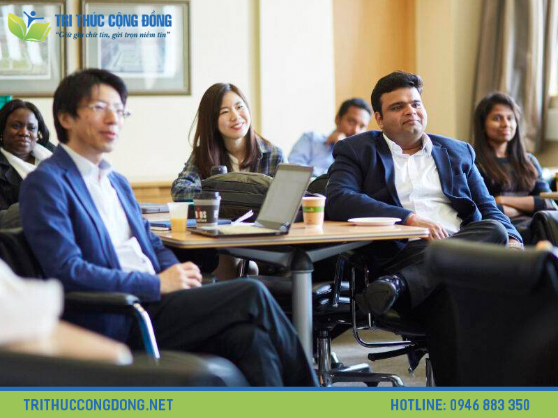 Học thạc sĩ kinh tế ra làm gì?