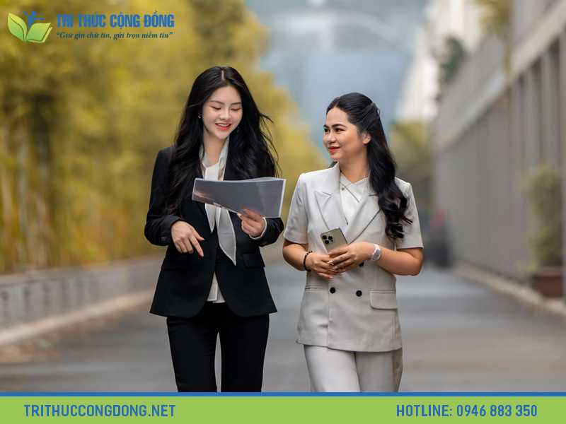 Khóa học học thạc sĩ Quản trị Kinh doanh online dành cho đối tượng nào?