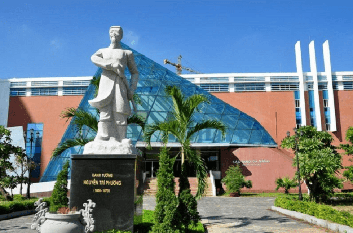 Luận văn thạc sĩ quản lý công với đề tài quản lý nhà nước đối với hệ thống bảo tàng