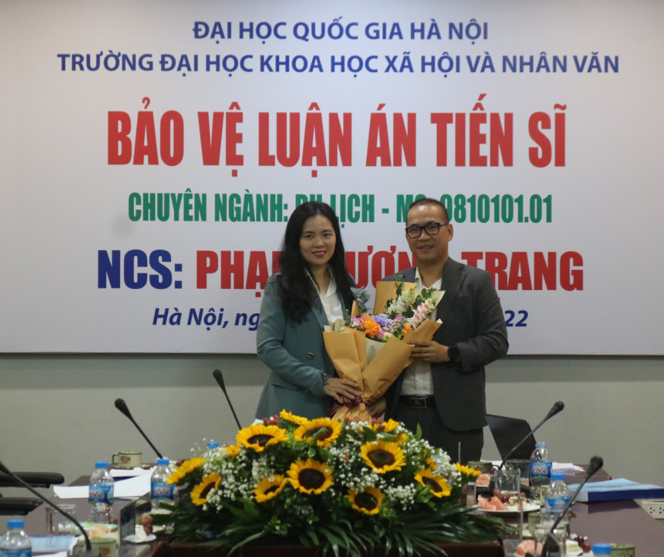 Bảo vệ luận án tiến sĩ là cột mốc quan trọng nhất trong hành trình học thuật của một nghiên cứu sinh