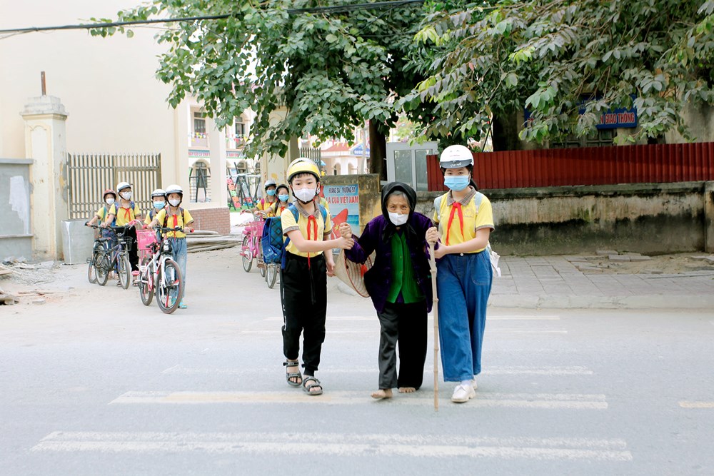 Văn hóa ứng xử khi tham gia giao thông công cộng Văn hóa ứng xử khi tham gia giao thông công cộng