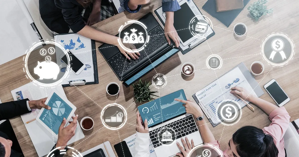 Cấu trúc chuẩn của một bài tiểu luận quản trị rủi ro của công ty Vinamilk