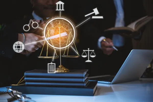 Sử dụng nguồn tài liệu pháp lý, nghiên cứu khoa học và báo cáo cải cách hành chính để đảm bảo tính học thuật.