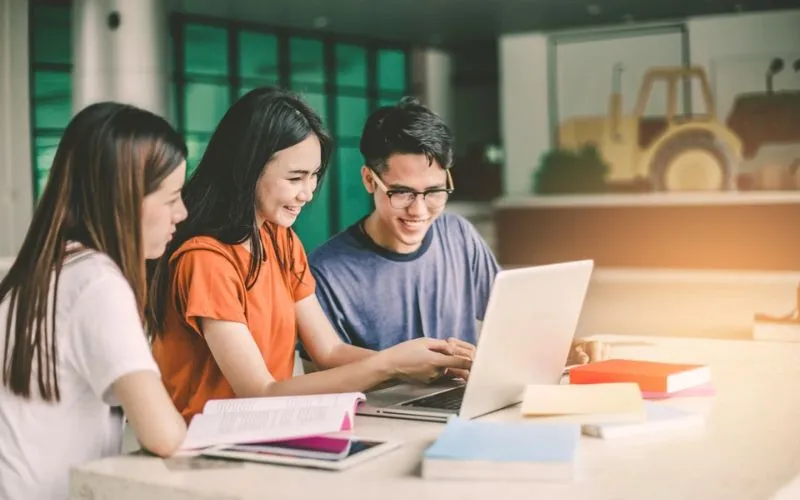 Cách viết nội dung nhật ký thực tập quản trị kinh doanh
